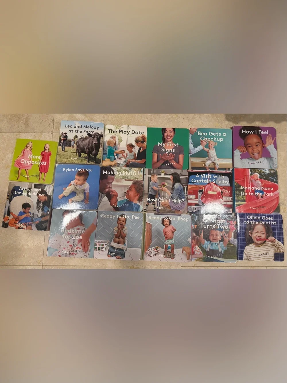 Lovevery Book Bundle (17)